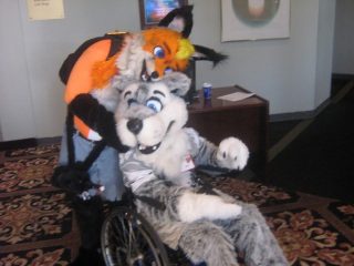 Speedemon_ZephyrandAragorninsuit.jpg